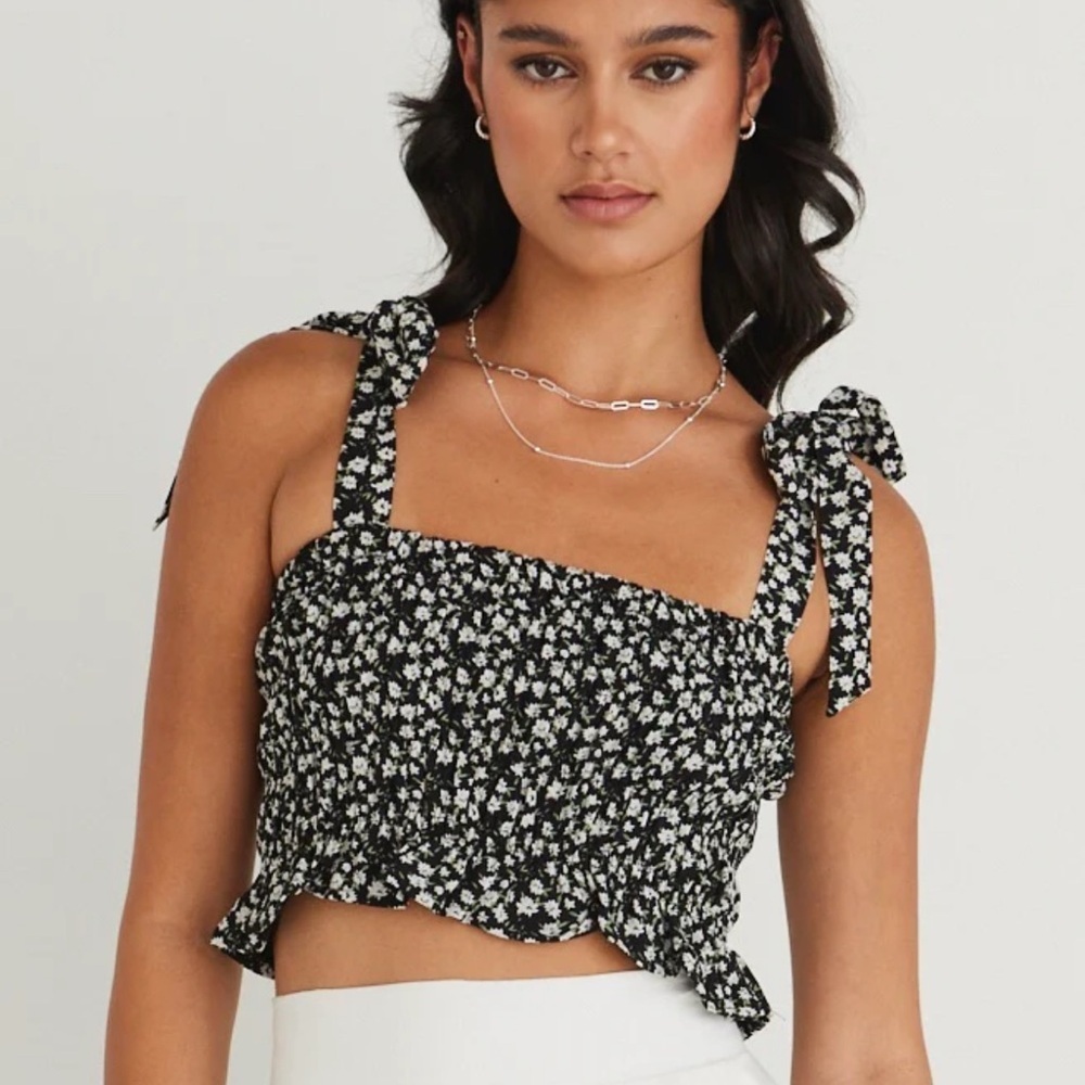 LOFT Black and White Floral Blouse Large